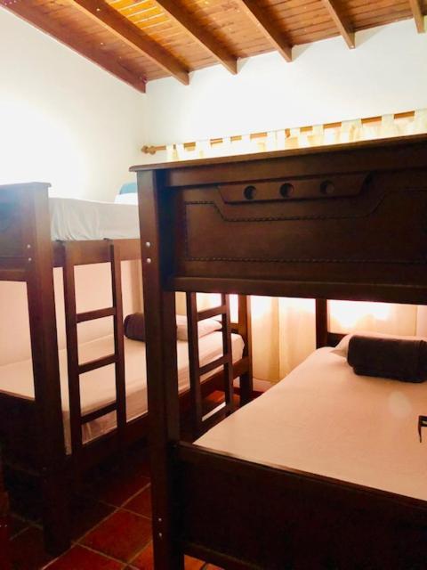 Casa Hotel Palmas Del Estadio 2 Medellín Extérieur photo
